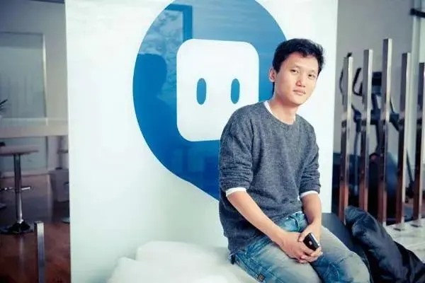 爱聊和陌陌探探同城交友哪个好?